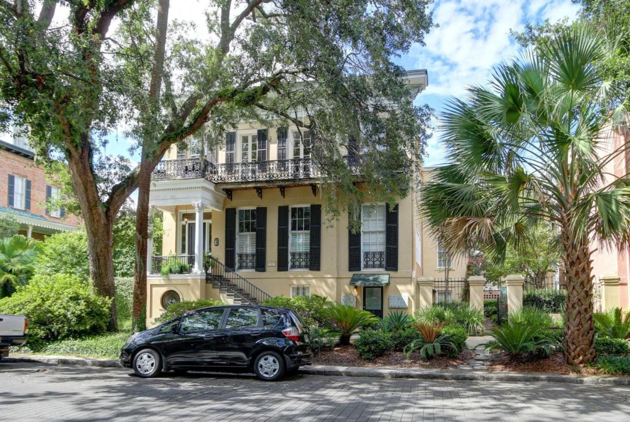 Romancing The Jones Savannah Exterior foto